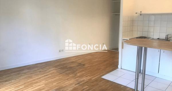 Location Studio 26.66 m² - Saint-germain-en-laye 78100