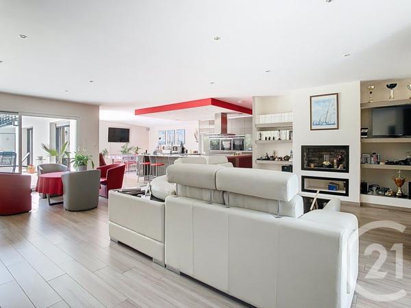 Maison à vendre  6 pièces - 213,68 m2 ARZON - 56