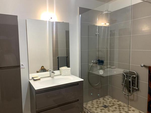 Appartement La Couronne 3 pièce(s) 60.24 m2