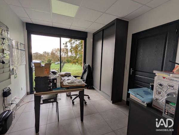 Local d’activité à vendre 765 m² Montbizot