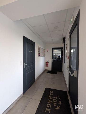 Local d’activité à vendre 765 m² Montbizot