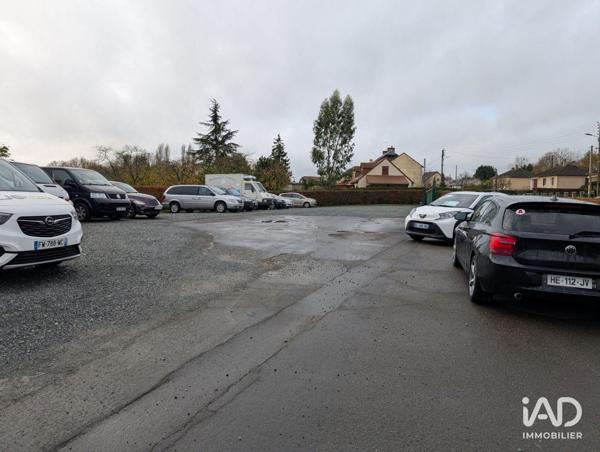 Local d’activité à vendre 765 m² Montbizot