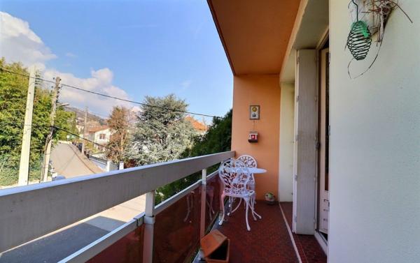Appartement 3 pièce(s) 2 chambre(s) 67 m²