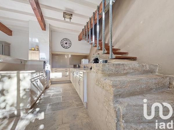 Maison à vendre 9 pièces 204 m² Cabrières-d'Avignon