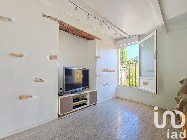 Maison à vendre 9 pièces 204 m² Cabrières-d'Avignon
