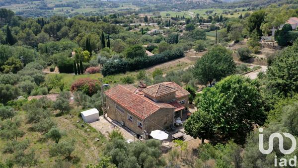 Maison à vendre 5 pièces 163 m² Le Castellet