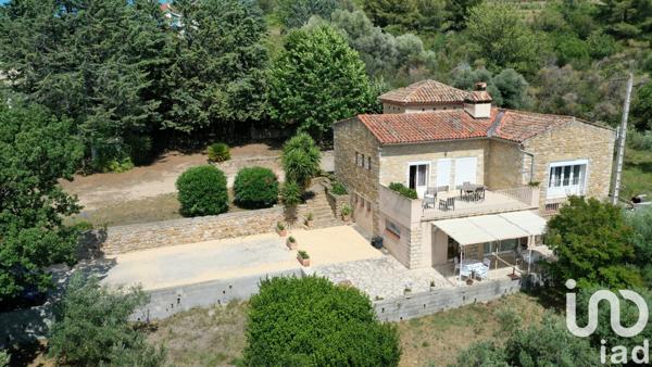 Maison à vendre 5 pièces 163 m² Le Castellet