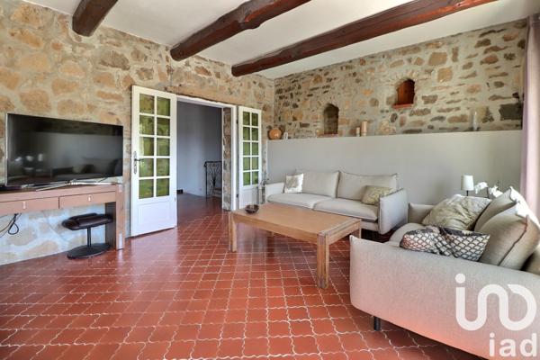Maison à vendre 5 pièces 163 m² Le Castellet