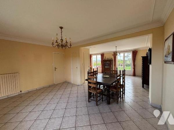 Maison à vendre à Bourg-Blanc (29860) en Finistère (29)

Découvrez cette maison spacieuse d'u...