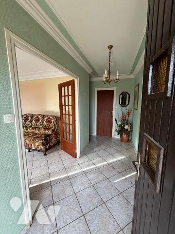 Maison à vendre à Bourg-Blanc (29860) en Finistère (29)

Découvrez cette maison spacieuse d'u...