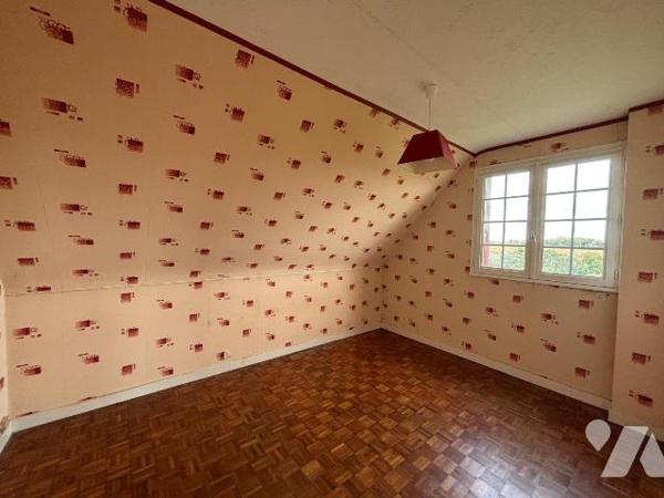 Maison à vendre à Bourg-Blanc (29860) en Finistère (29)

Découvrez cette maison spacieuse d'u...