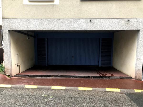Location parking / box Limoges - 65 €/mois