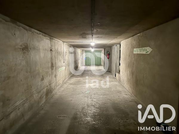 Parking à vendre 10 m² Paris 15
