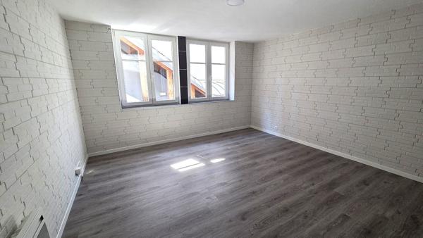 Appartement à vendre à Delle