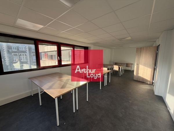 Bureaux 456 m² à vendre à La Tronche proche tram et récemment rénovés