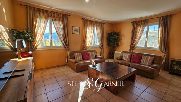 Maison familiale, 3 logements, garage, atelier et jardin !