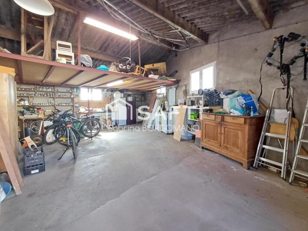 Maison de village authentique à Puygouzon