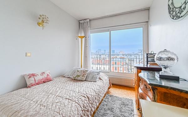 Appartement à vendre    4 pièces • 87,32 m2 Paris 11