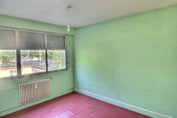 Appartement Massy 4 pièce(s) MASSY VILLAINE- VILGENIS