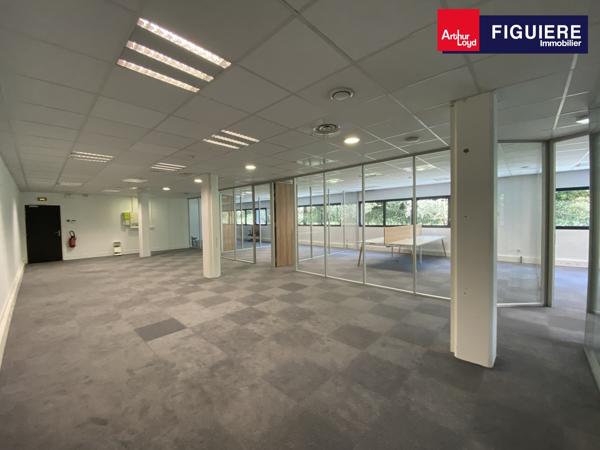Bureaux à louer idéalement située dans le secteur d'Aix Ouest