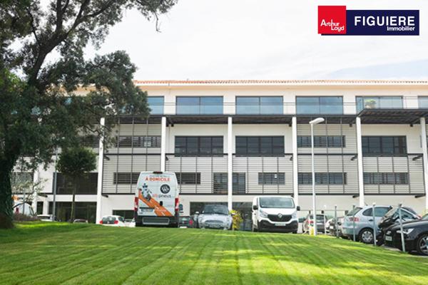 Bureaux à louer idéalement située dans le secteur d'Aix Ouest