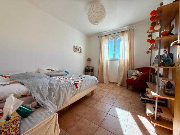 Lodève (34700) LODÈVE, SUR LES HAUTEURS Superbe villa 5 pièces – 159 m² habitables – Terrain arboré de 3 591 m²