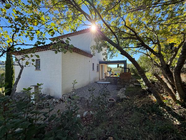 Lodève (34700) LODÈVE, SUR LES HAUTEURS Superbe villa 5 pièces – 159 m² habitables – Terrain arboré de 3 591 m²