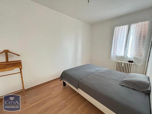 Appartement à louer 3 pièces 60.59m² Decize (58300)