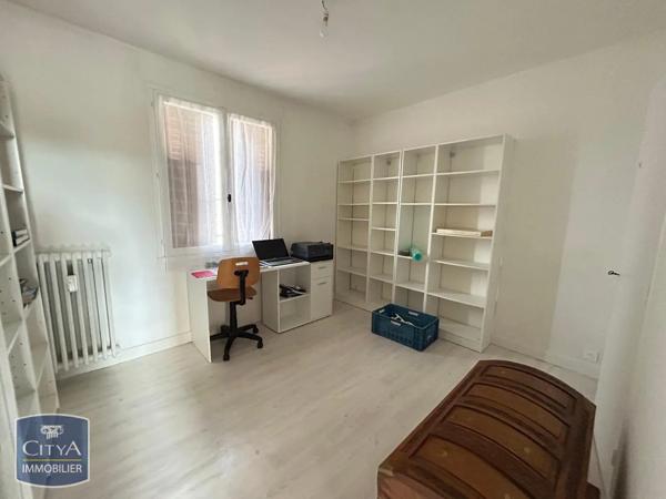 Appartement à louer 3 pièces 60.59m² Decize (58300)