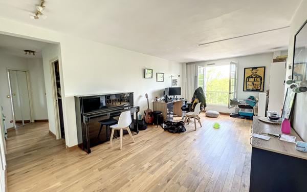 Appartement à vendre    3 pièces • 91,63 m2 Tours