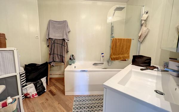 Appartement à vendre    3 pièces • 91,63 m2 Tours