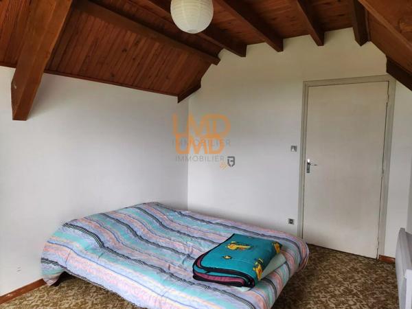maison T7 sur sous-sol avec piscine sur 1653 m² de terrain clôt