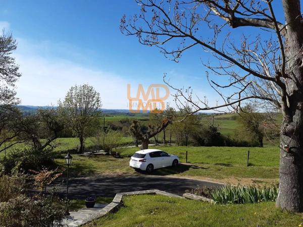 maison T7 sur sous-sol avec piscine sur 1653 m² de terrain clôt