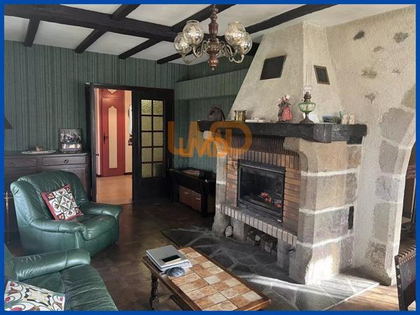 maison T7 sur sous-sol avec piscine sur 1653 m² de terrain clôt