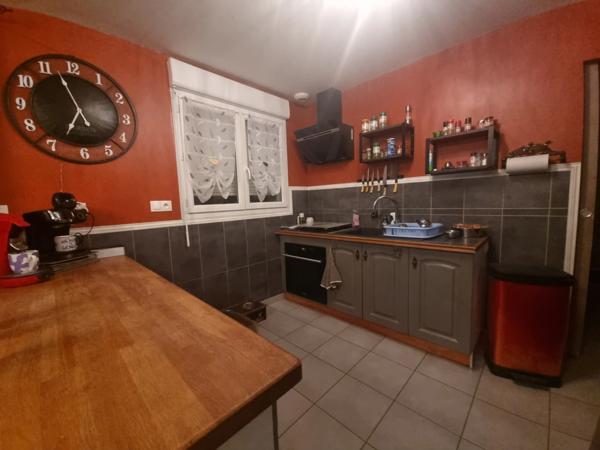 Maison à vendre 5 pièces MESLAY DU MAINE (53)