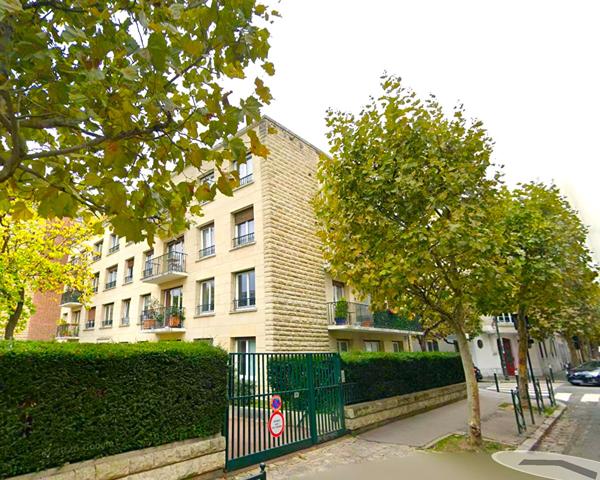 Appartement 4 pièces à vendre à La Garenne-Colombes 518 000 € **  - Référence  549CLR
