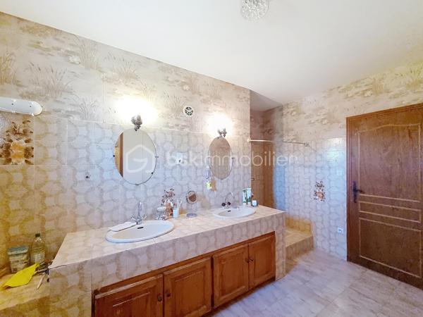 Maison de village de 177 m²