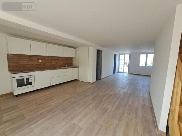 Maison à louer à Louches dans le Pas-de-Calais (62610), ref : 62098-L472
