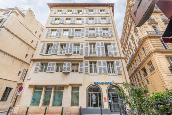 INVESTISSEMENT LOCATIF – Marseille – Résidence d’affaires Residhotel Vieux Port - 5,89 % de rentabilité
