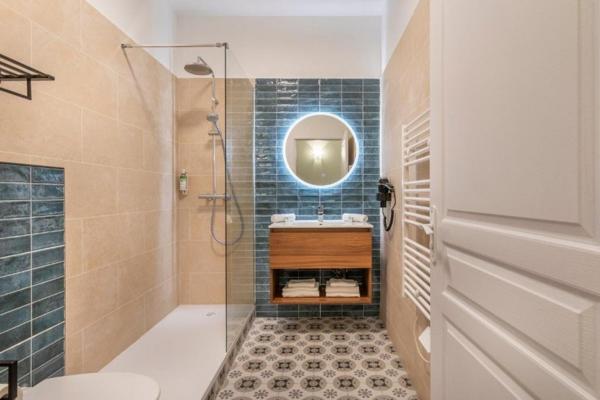 INVESTISSEMENT LOCATIF – Marseille – Résidence d’affaires Residhotel Vieux Port - 5,89 % de rentabilité