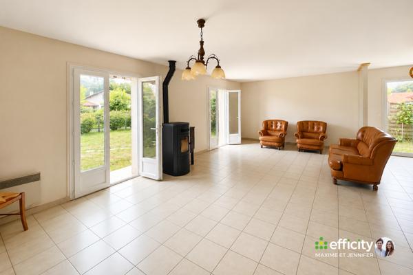 Maison
         3 pièces
        - 88 m² Exclusivité 316 900 € *
