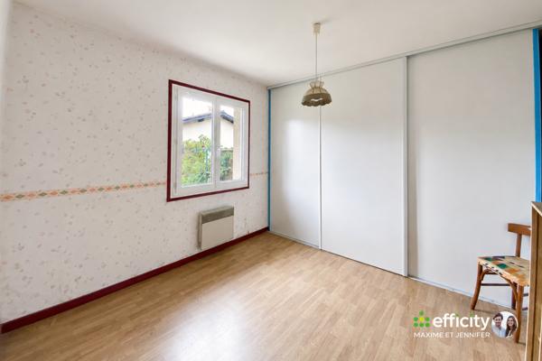 Maison
         3 pièces
        - 88 m² Exclusivité 316 900 € *
