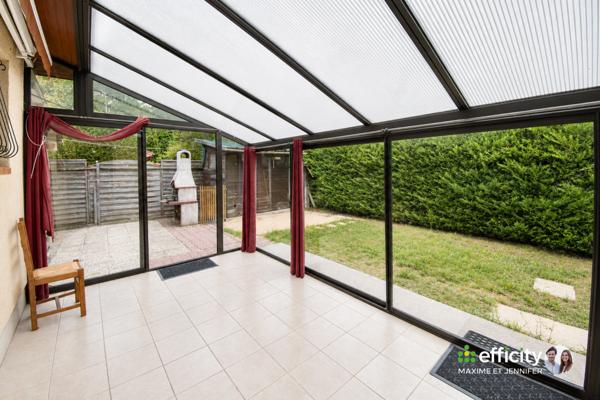 Maison
         3 pièces
        - 88 m² Exclusivité 316 900 € *