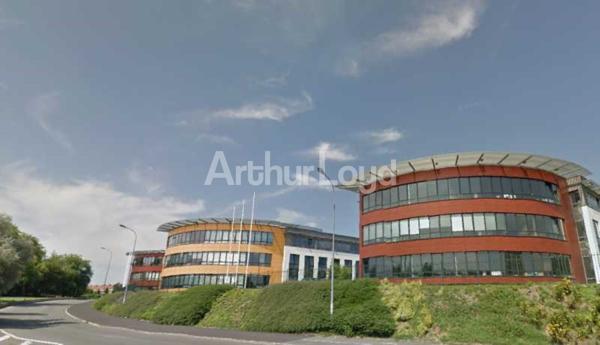 Bureaux à louer à Saint-André-Lez-Lille environnement verdoyant rénové