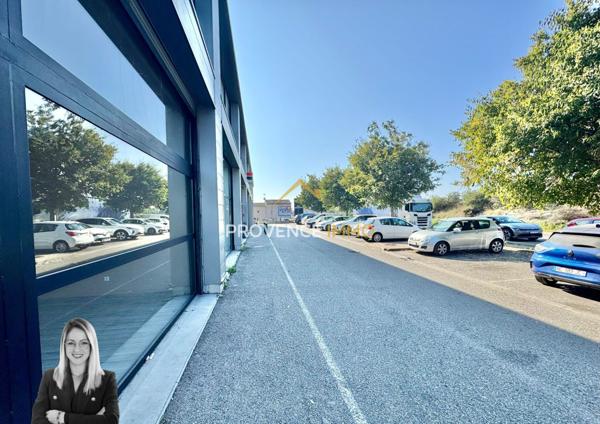Salon-de-Provence (13300) Local à louer EMPLACEMENT N°1 , PERIPHERIE DE VILLE AVEC PARKING