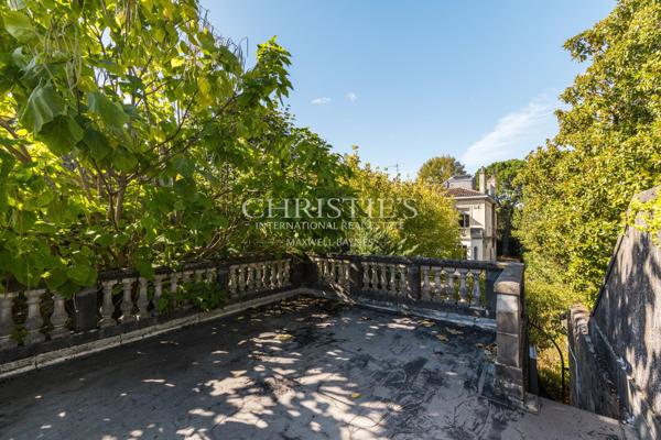 Le Bouscat – Parc Bordelais – Demeure familiale de caractère avec vaste jardin
