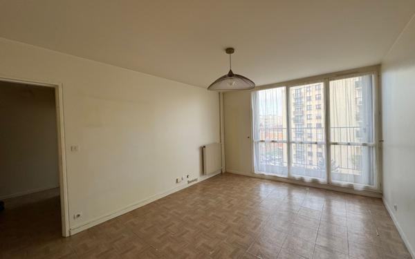 Appartement à vendre    2 pièces • 49,16 m2 Châtillon