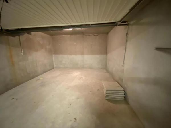 Parking / Box à louer à Valence (26000)
