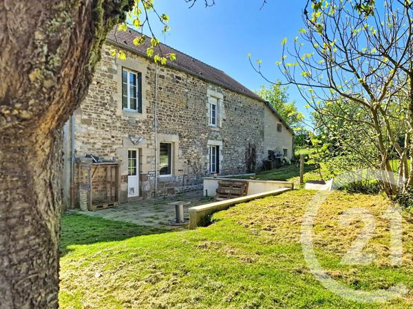 Maison à vendre  6 pièces - 127,40 m 2   ARGENTAN  - 61