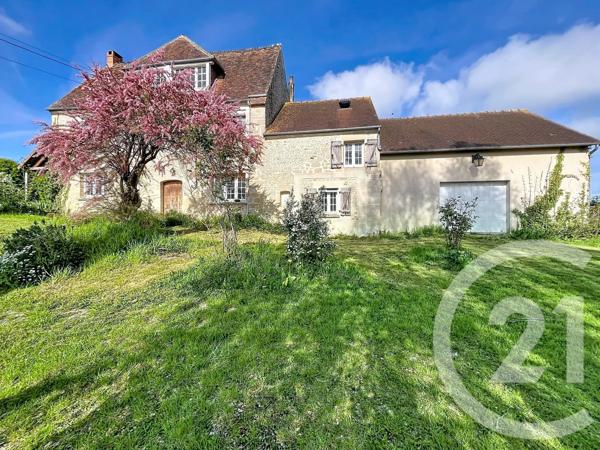 Maison à vendre  6 pièces - 127,40 m 2   ARGENTAN  - 61